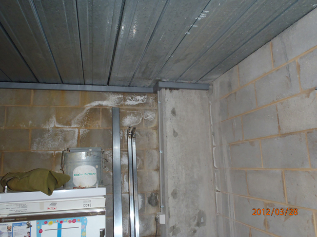 Leaking Garage Basement 091